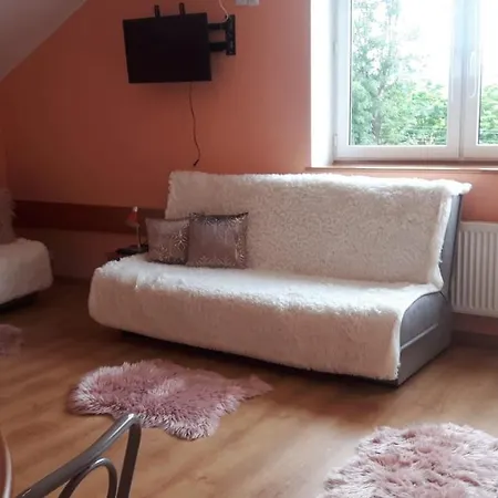 Goscinne Biura Turystycznego Kris Daire