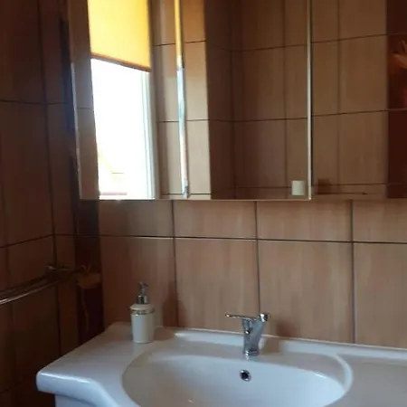 Goscinne Biura Turystycznego Kris Daire *