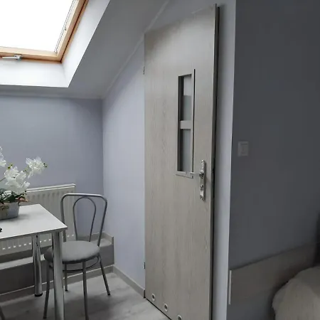 Goscinne Biura Turystycznego Kris