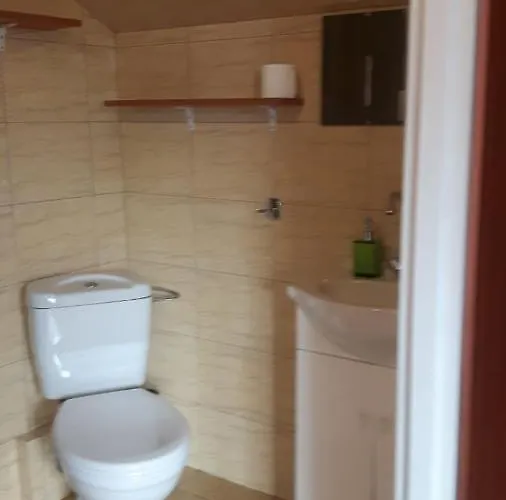 Apartment Goscinne Biura Turystycznego Kris Kudowa Zdroj