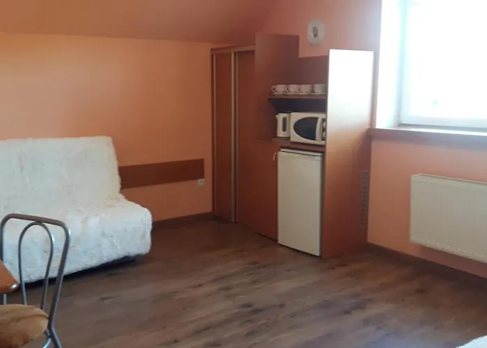 Goscinne Biura Turystycznego Kris Kudowa Zdroj