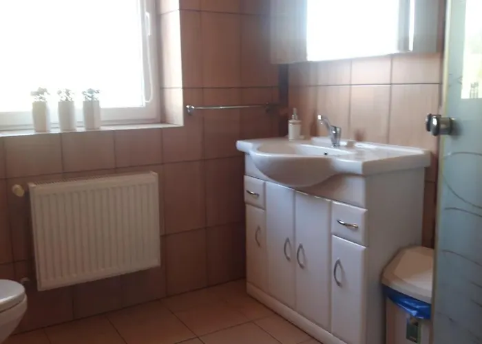 Goscinne Biura Turystycznego Kris