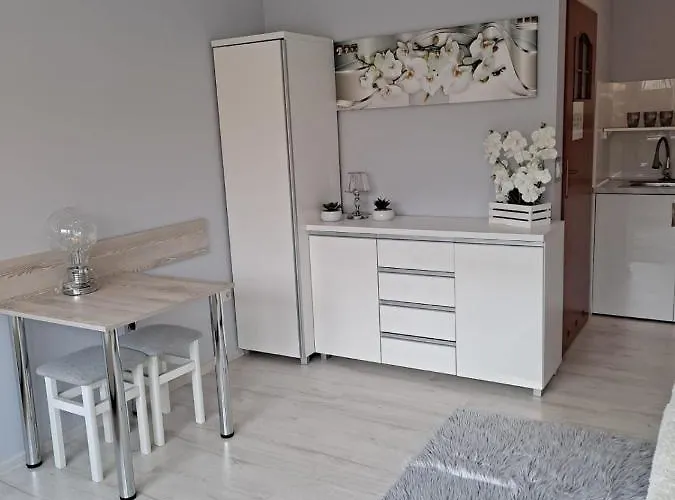 Goscinne Biura Turystycznego Kris Kudowa Zdroj