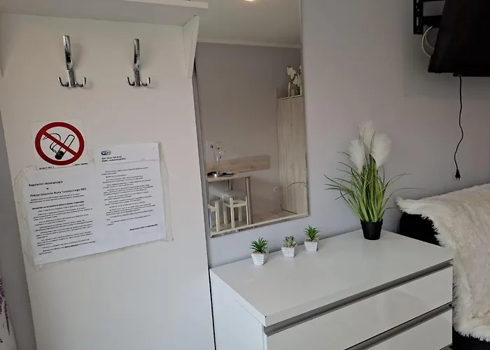 Apartment Goscinne Biura Turystycznego Kris Kudowa Zdroj